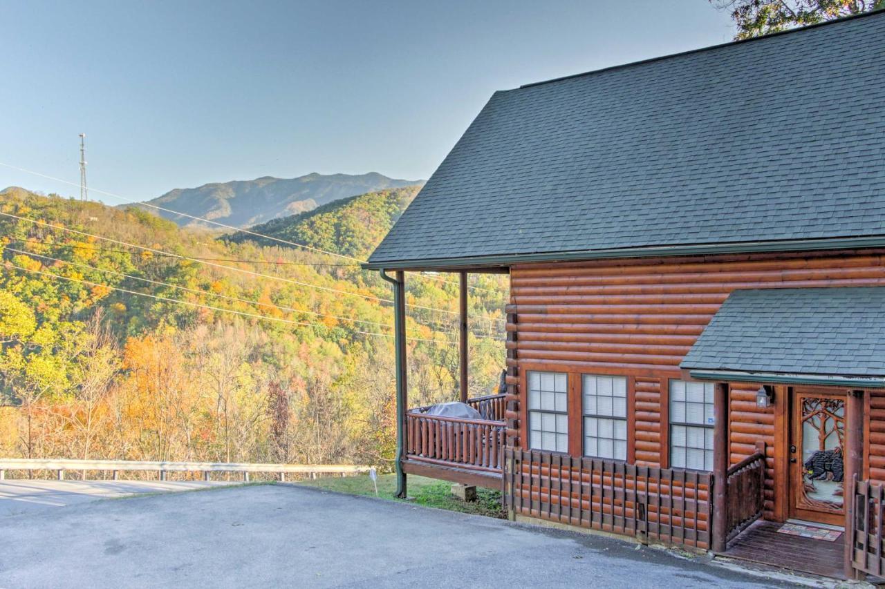 Expansive Gatlinburg Cabin Hot Tub, Deck And Grill! Exteriör bild